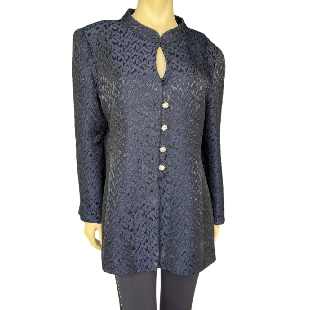 La Bottega Women’s Button Front Blazer Jacket